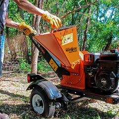 Bear Cat Brush Chipper | 4.5 In. Road Towable | Briggs & Stratton XR 13 HP | CH4420