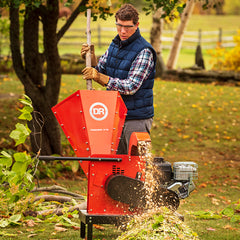 DR Self-Feeding Wood Chipper PREMIER 375